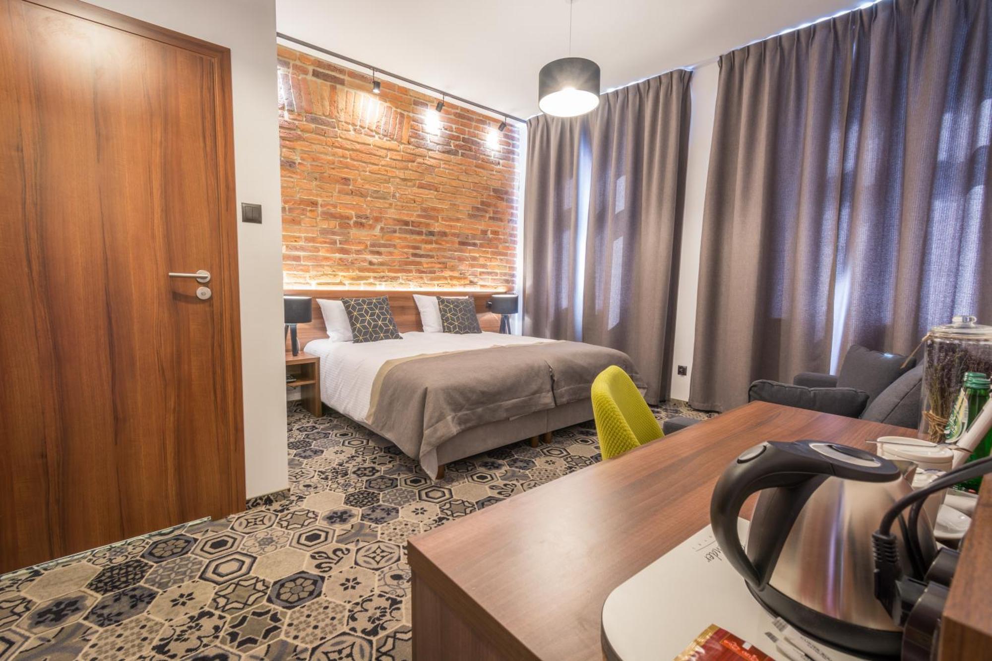 Standard Apartment