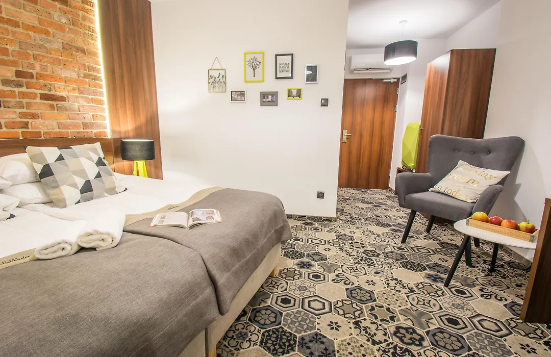 Hotel Lavender-1